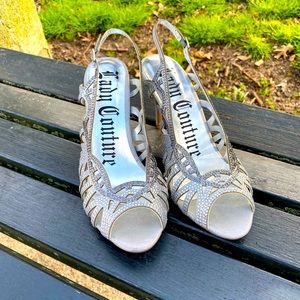 Lady couture peep toe heels